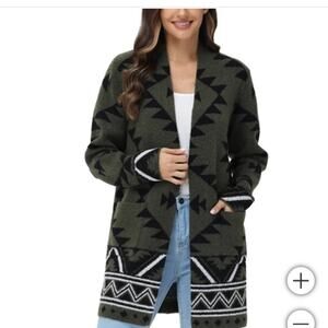 Frye Women’s Cozy Aztec Western Tribal Cardigan size L New Military Green Black